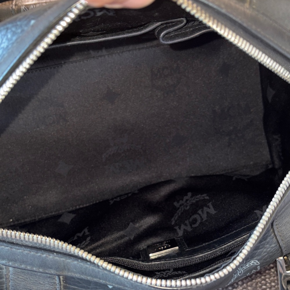 MCM Visetos Black Boston Bag and Logo Charm - Picture 10 of 11